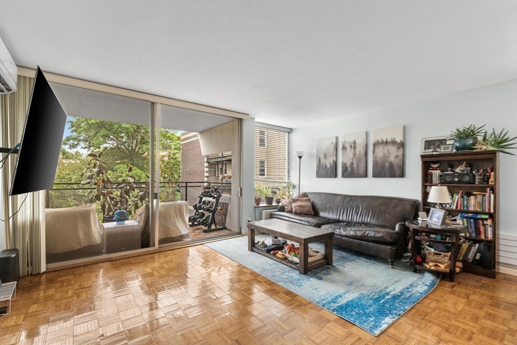 60 Babcock St 21