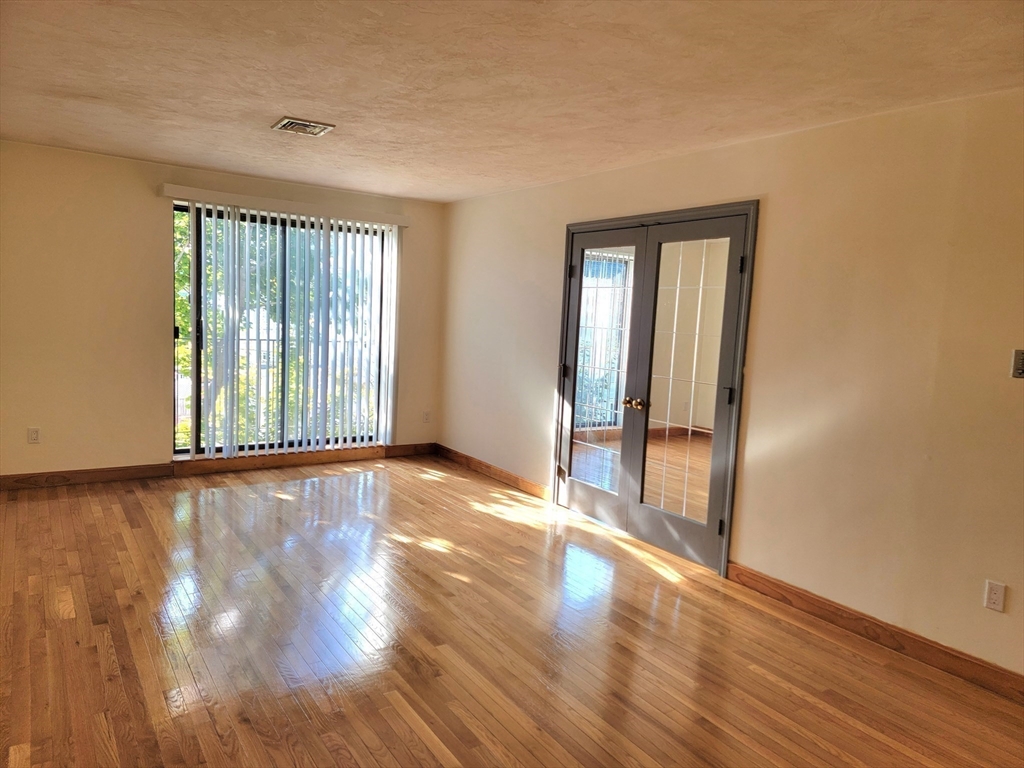 85 E Squantum St 10