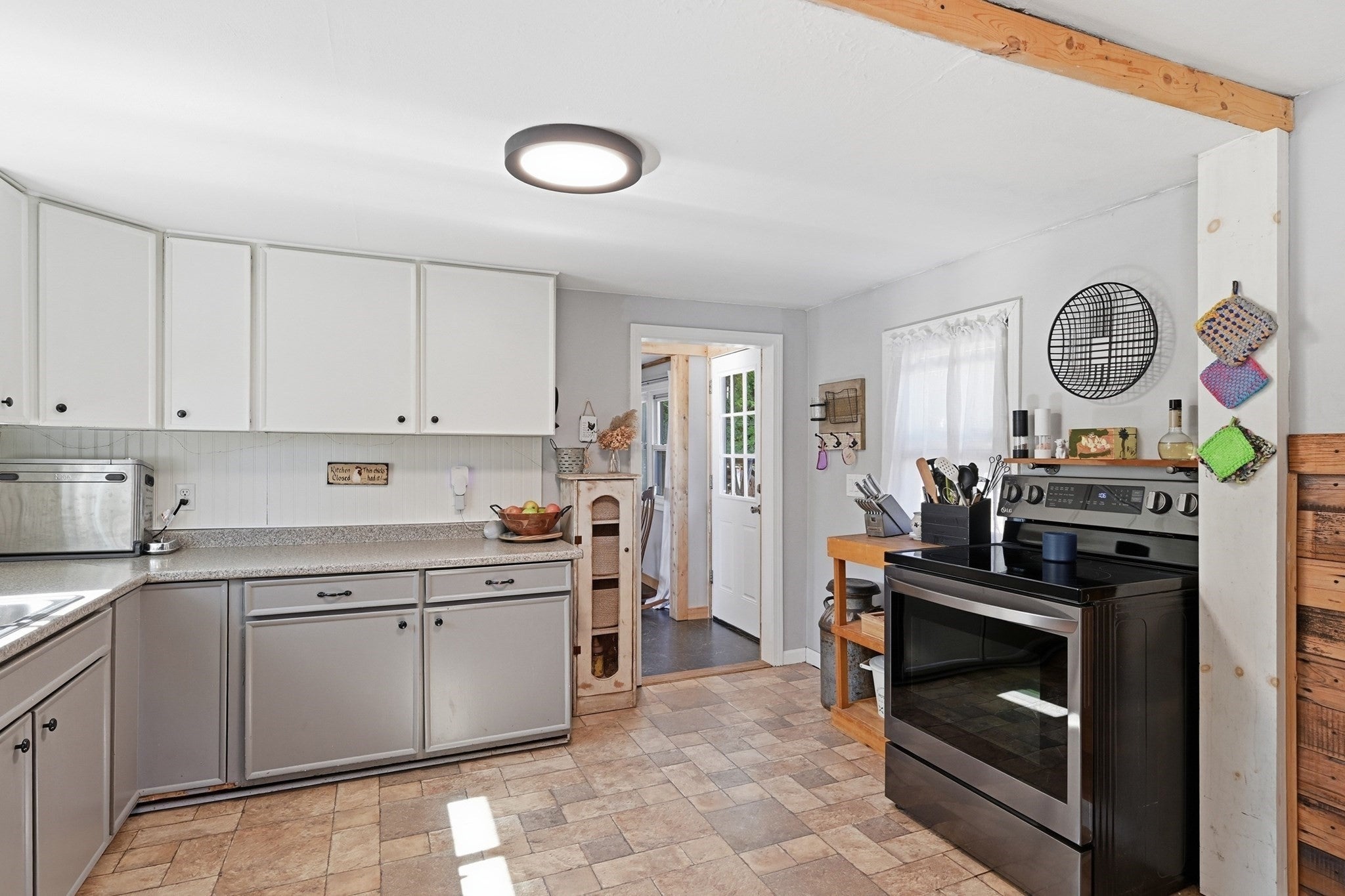39 Birchwood Rd