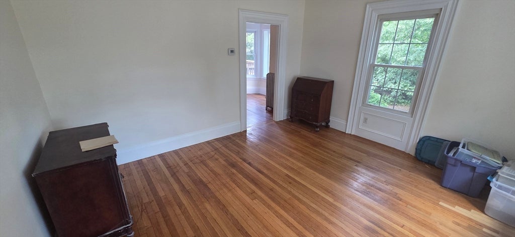 16 Columbia Ave