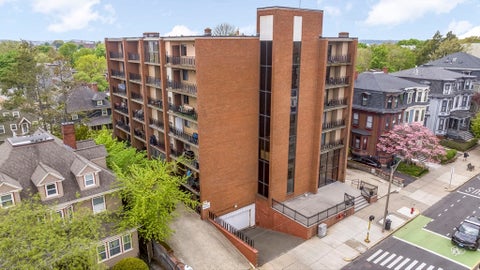 Photo of 390 Broadway #L2, Somerville, MA 02145 (MLS # 73530307)