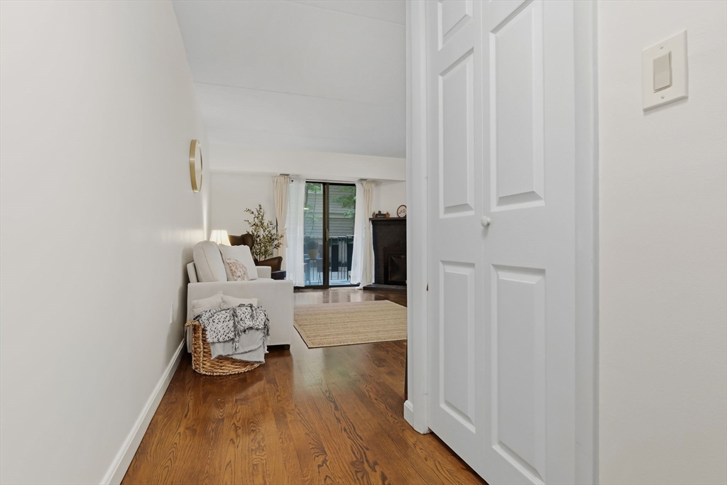 390 Broadway L2