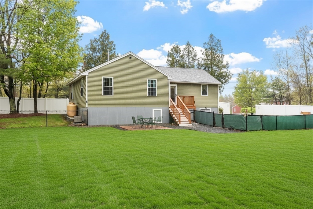 151 Gardner Rd, Winchendon, MA Photo #3