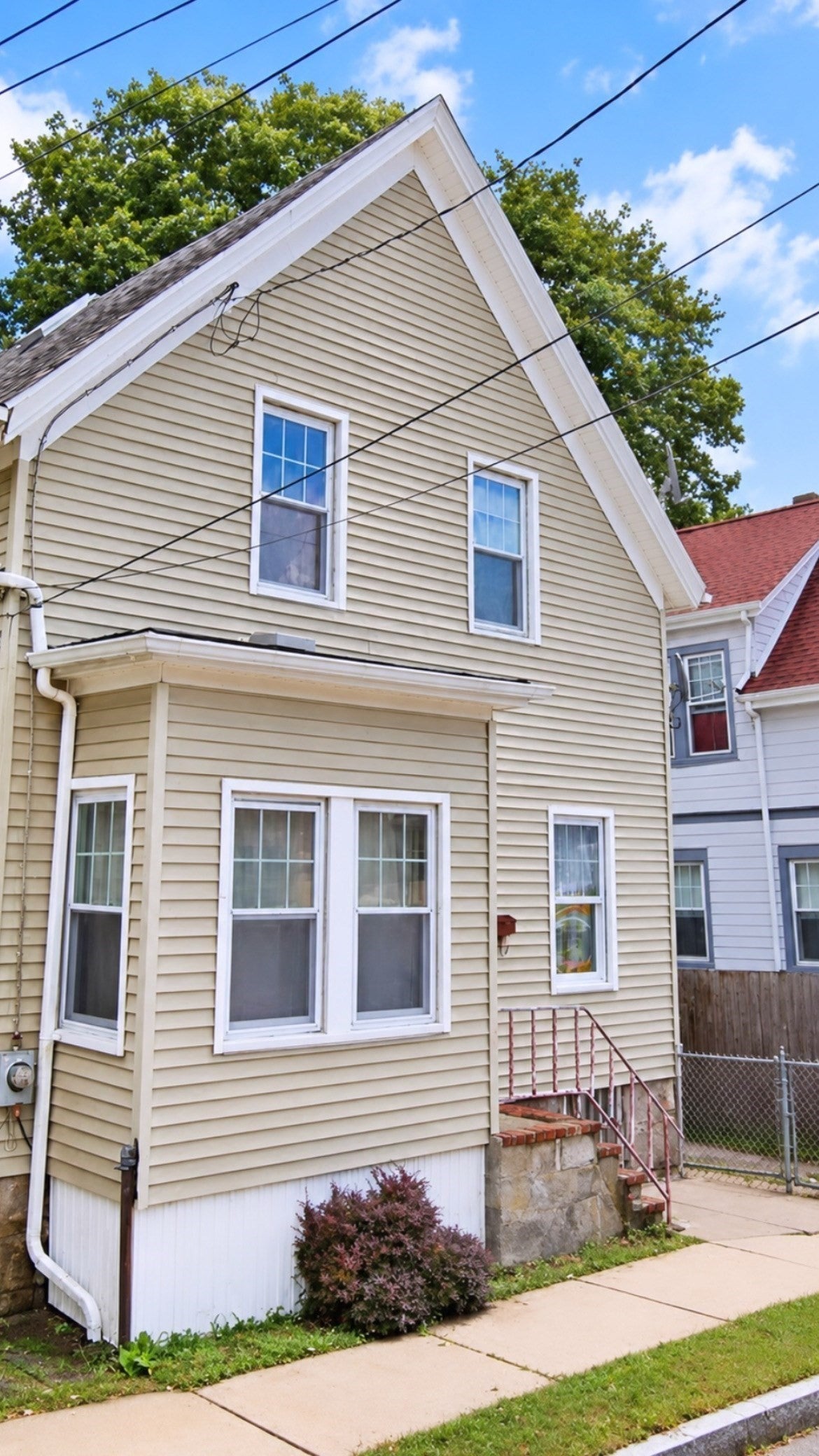 96 Pierce St, New Bedford, MA, 96 Pierce St, New Bedford, MA Photo #2
