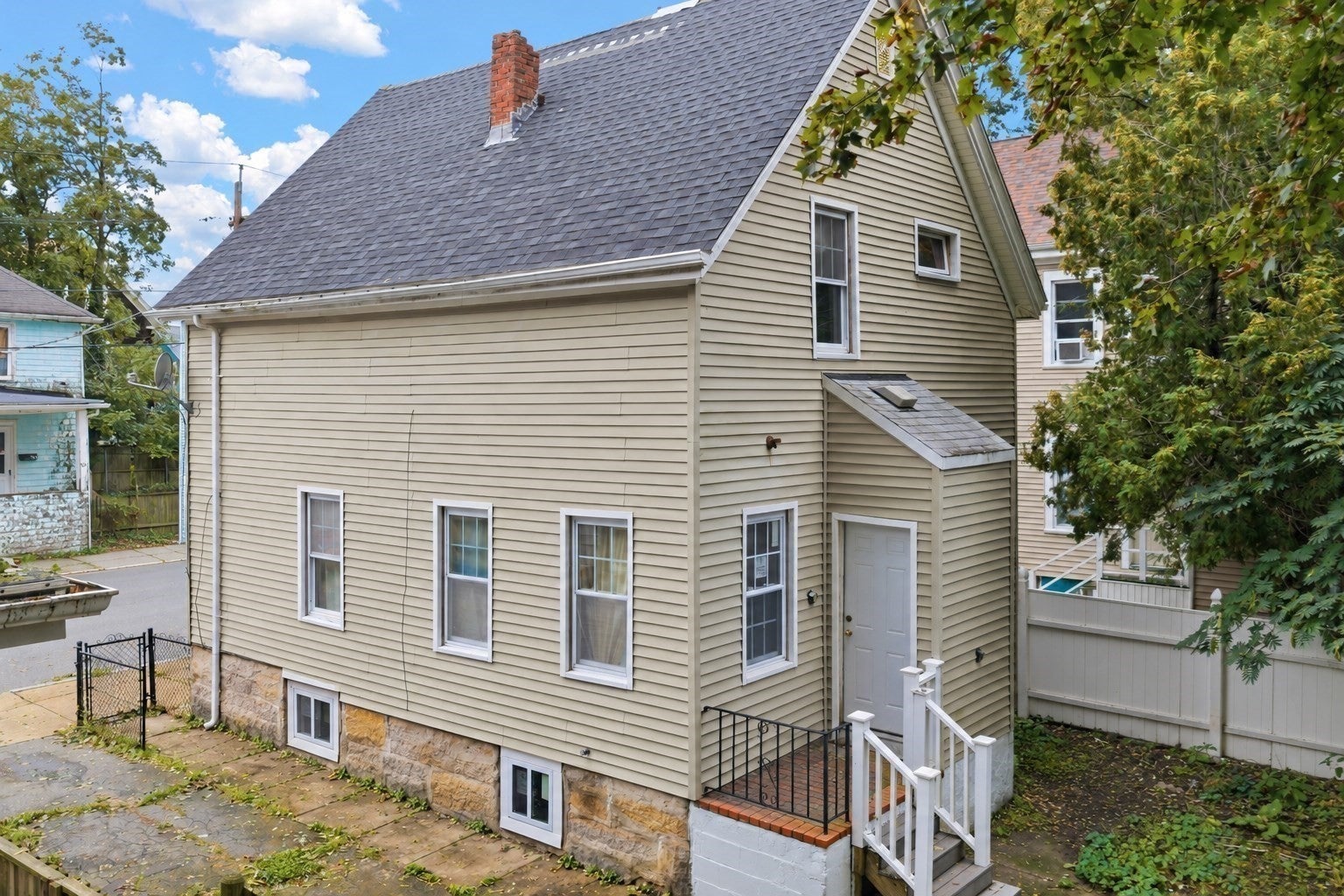 96 Pierce St, New Bedford, MA, 96 Pierce St, New Bedford, MA Photo #4
