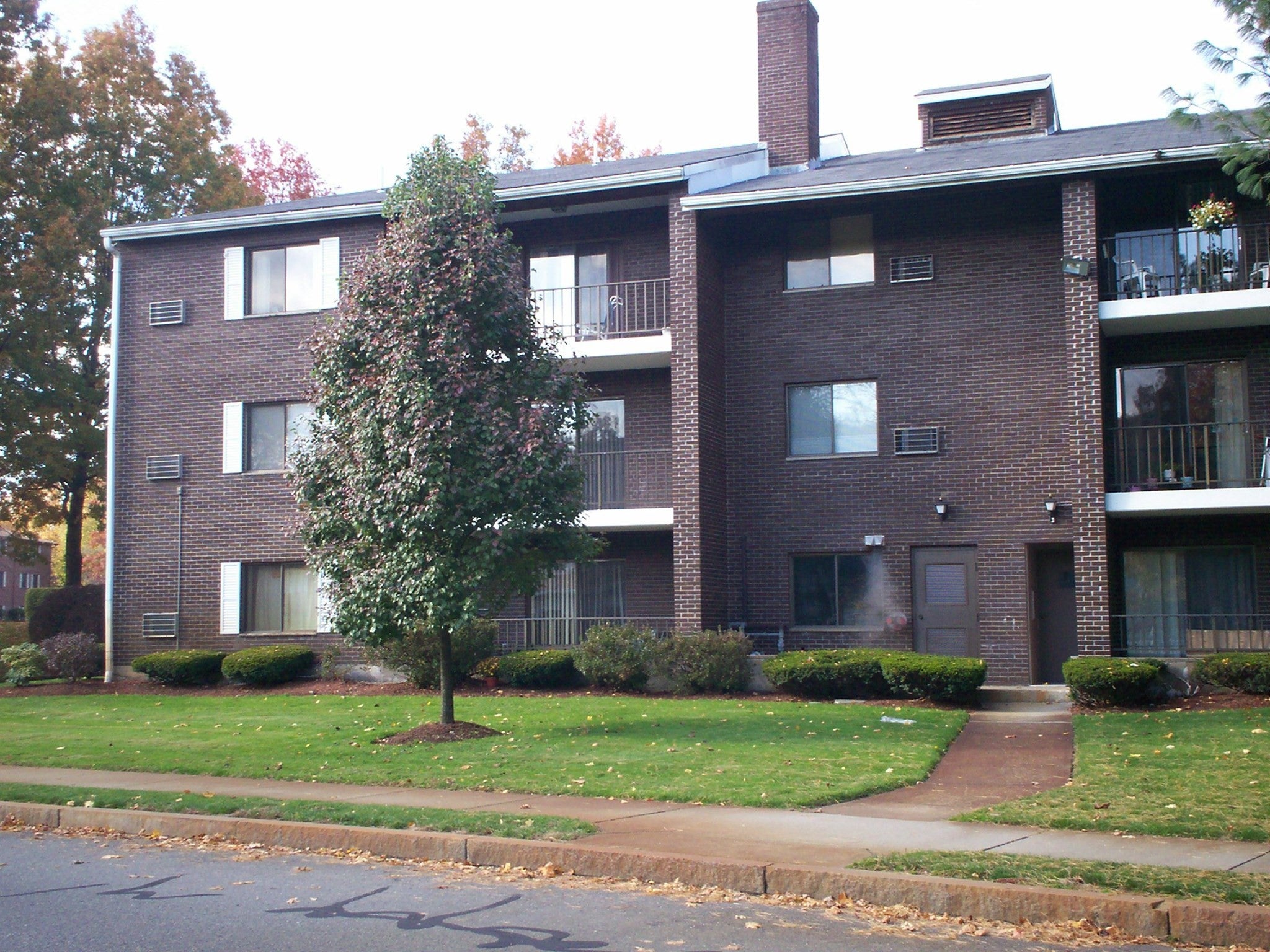 2320 Commonwealth Ave #3-2, Newton, MA, 2320 Commonwealth Ave #3-2, Newton, MA Photo #1