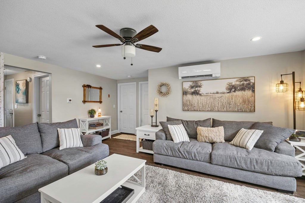 1535 Center Street, Ludlow, MA Photo #15