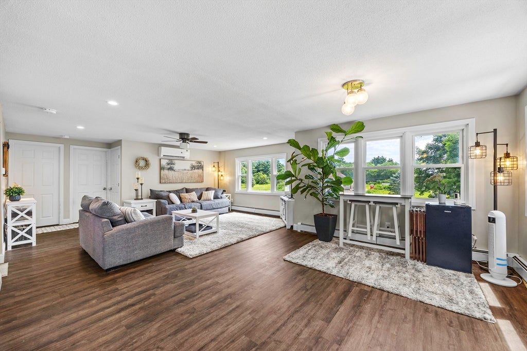 1535 Center Street, Ludlow, MA Photo #12