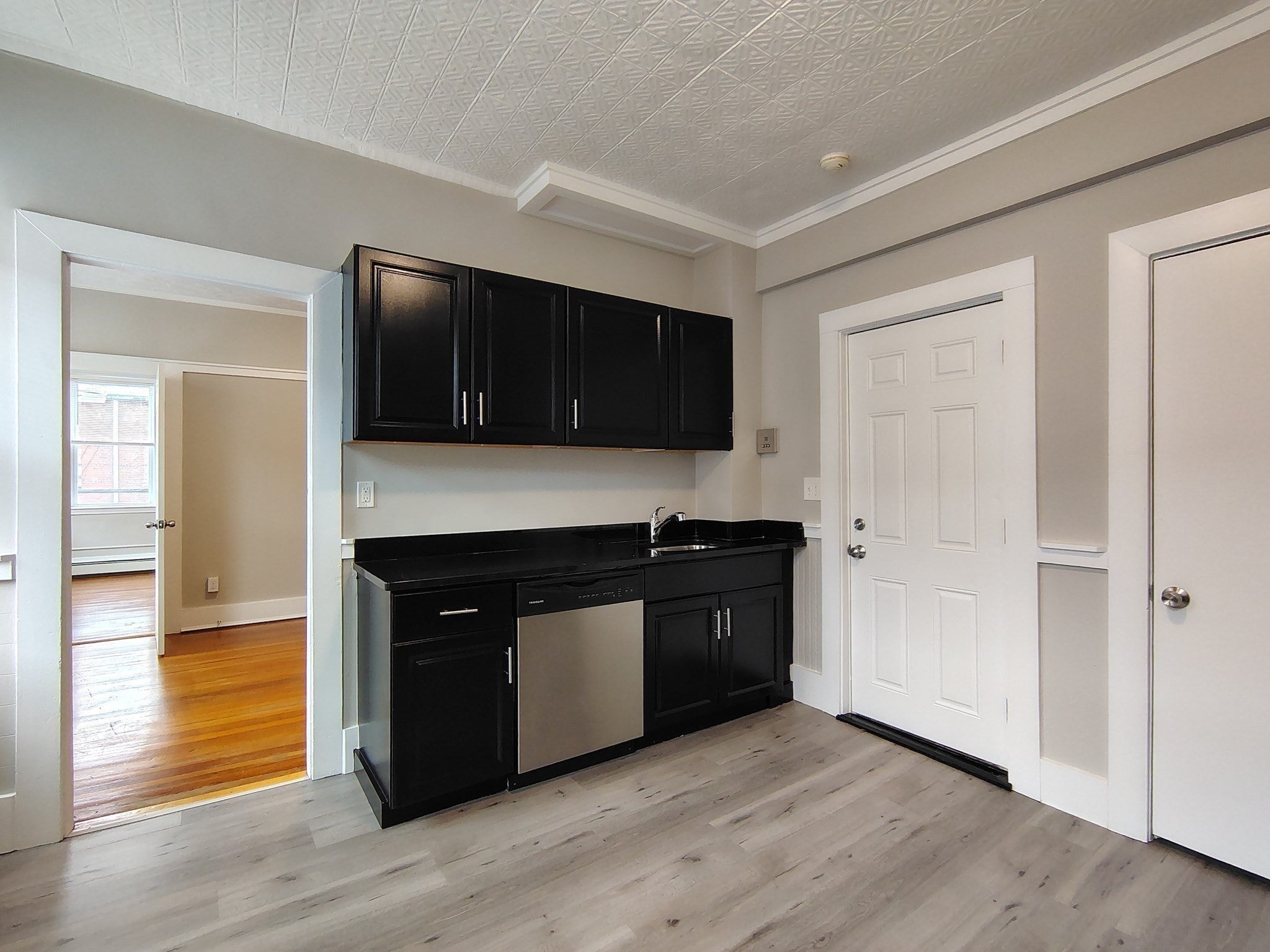 142 Gove ST #5, Boston, MA, 142 Gove ST #5, Boston, MA Photo #3