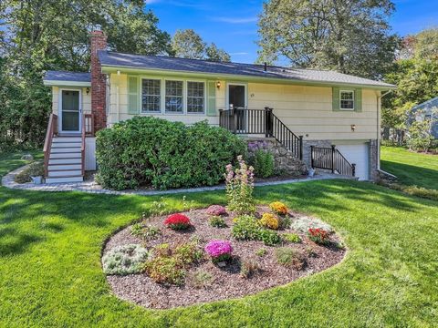 35 Laurelwood Rd Rutland MA 01543