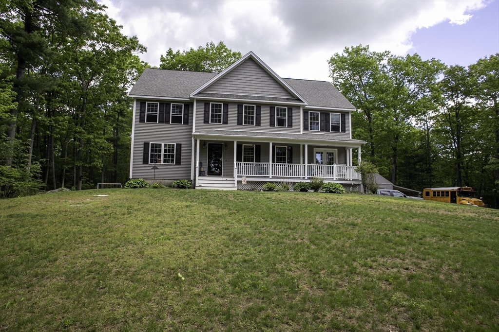 22 Lafayette Rd