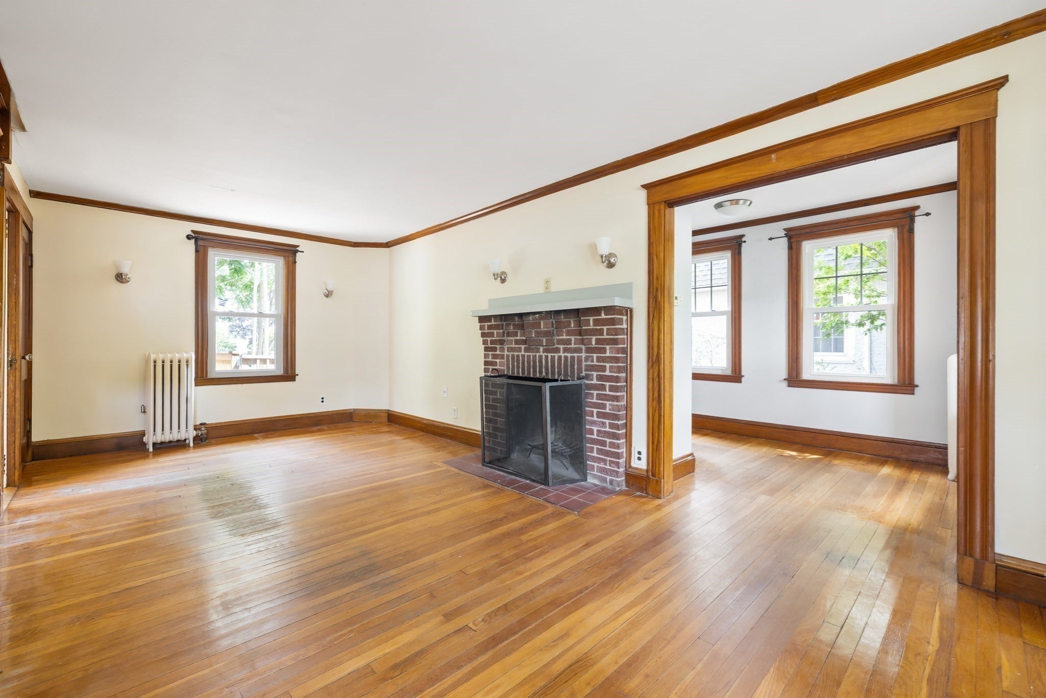 1925 Commonwealth Ave