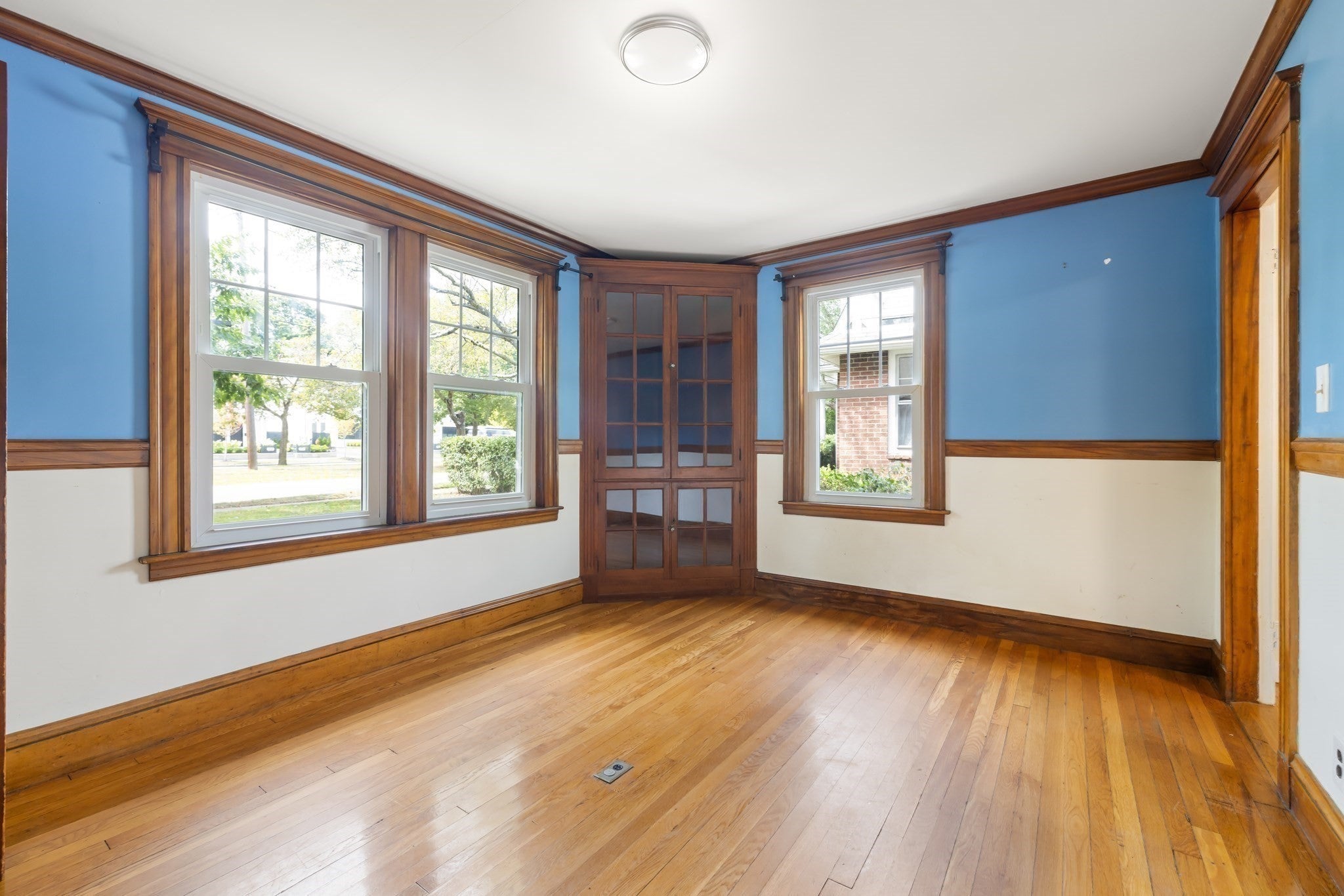 1925 Commonwealth Ave, Newton, MA Photo #12