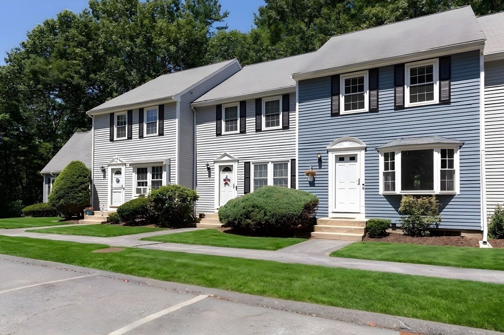 8 Spruce Tree Ln #28, Norton, MA, 8 Spruce Tree Ln #28, Norton, MA Photo #2