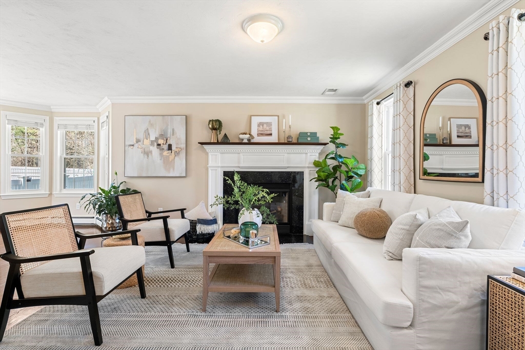 53 Mansfield St
