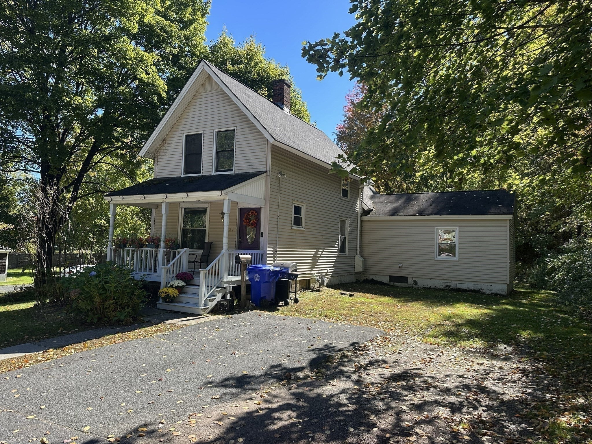 22 Laurel ST, Greenfield, MA, 22 Laurel ST, Greenfield, MA Photo #3