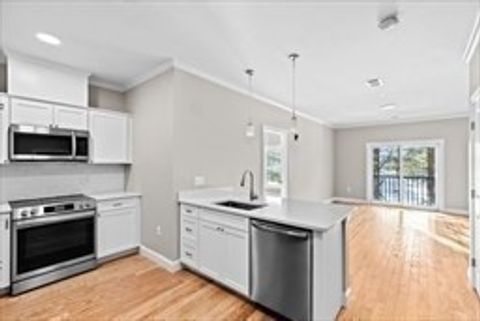 485 Blue Hills Parkway 26 Milton MA 02186