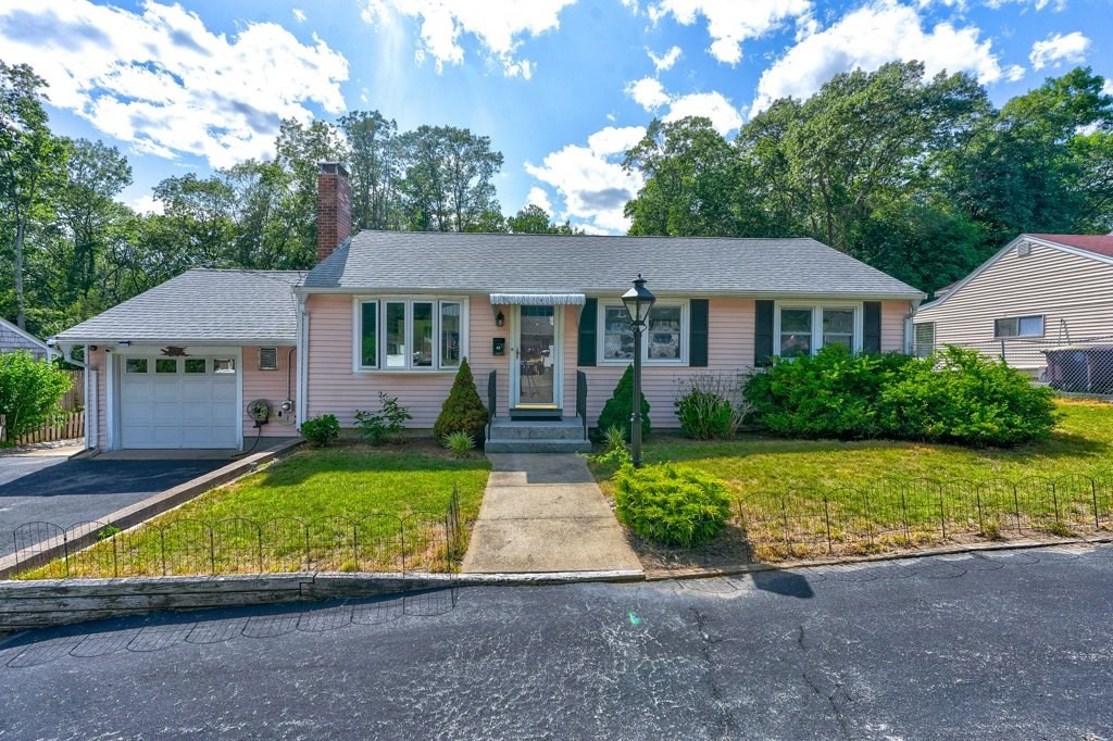 83 Norma Ave