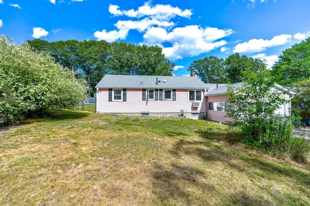 83 Norma Ave