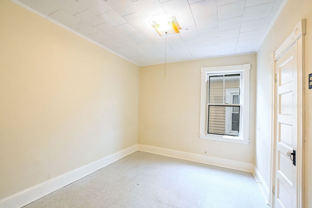 82 Eugenia St, New Bedford, MA, 82 Eugenia St, New Bedford, MA Photo #11