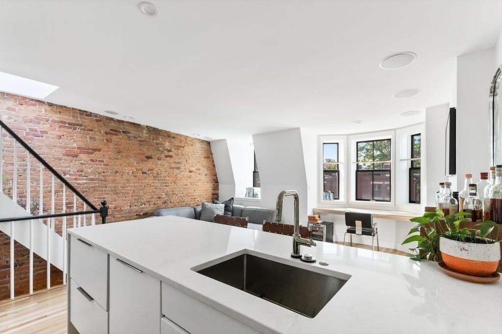 75 Appleton St #3, Boston, MA, 75 Appleton St #3, Boston, MA Photo #4