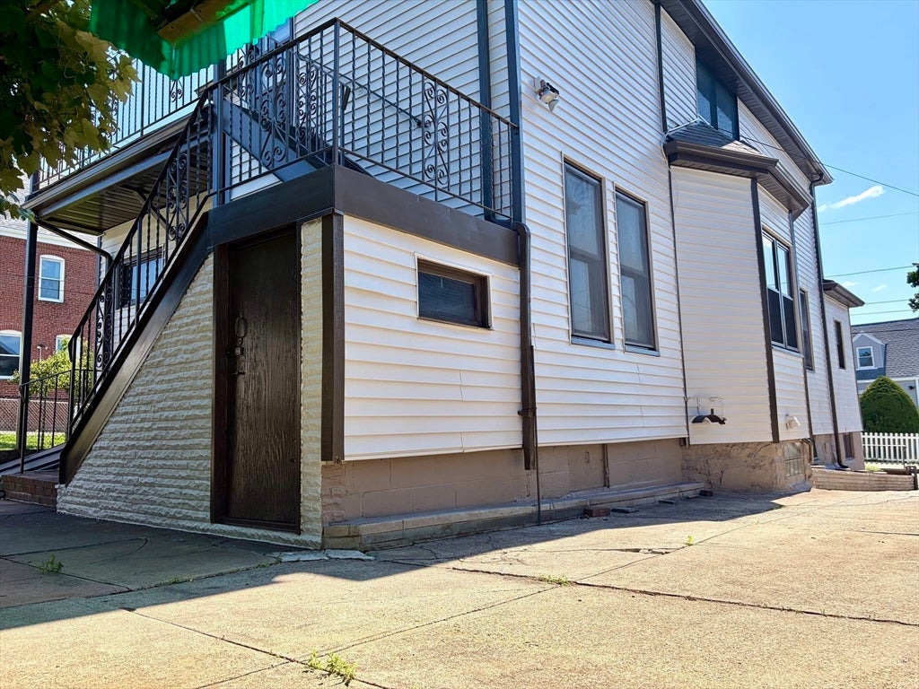 42 Genesse Street