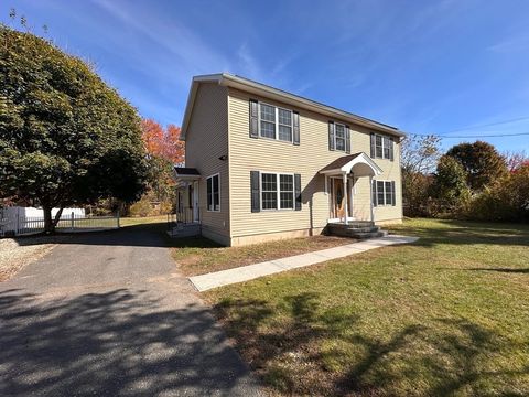 16 Rita Ln Belchertown MA 01007