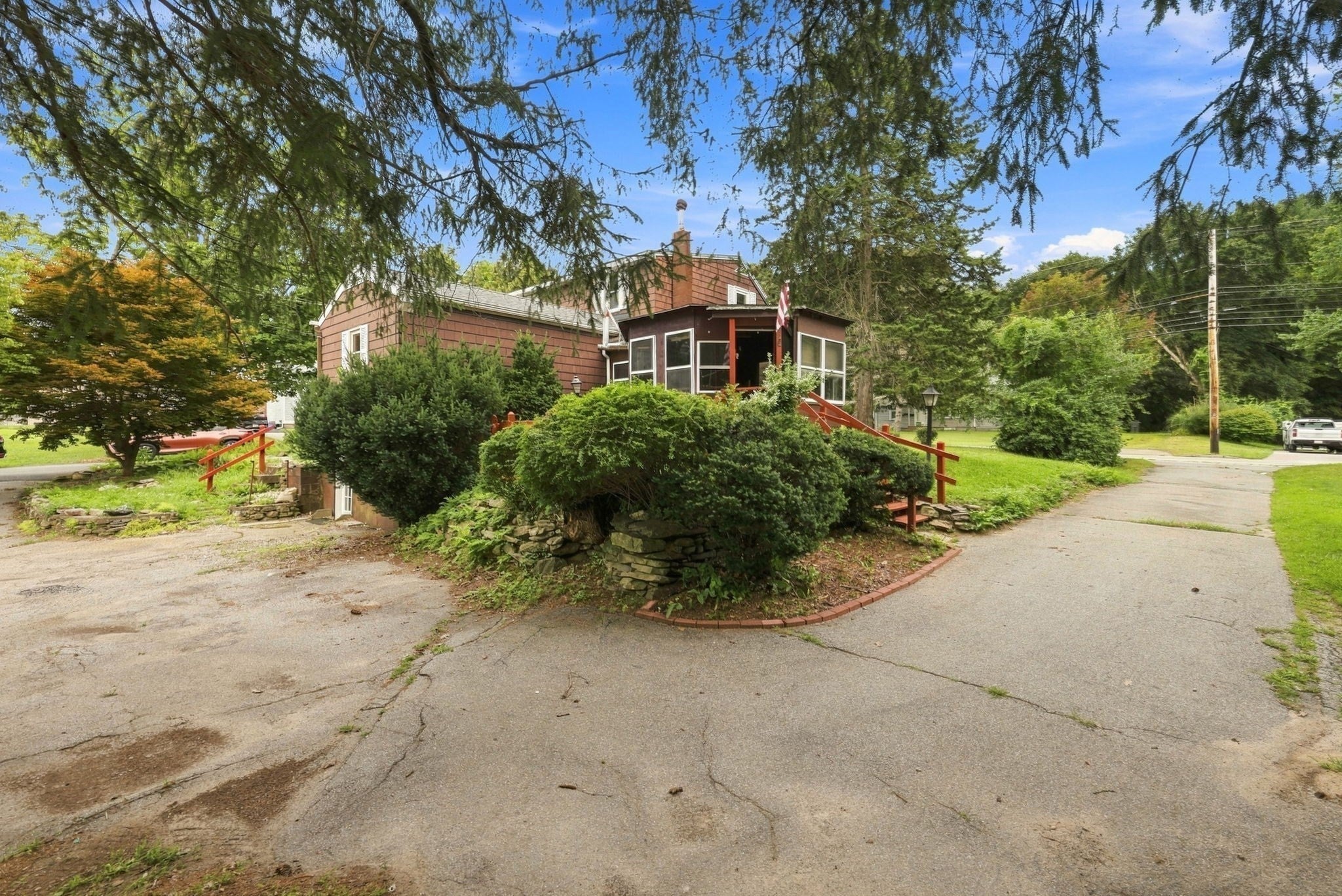 66 Charlton St, Oxford, MA Photo #37