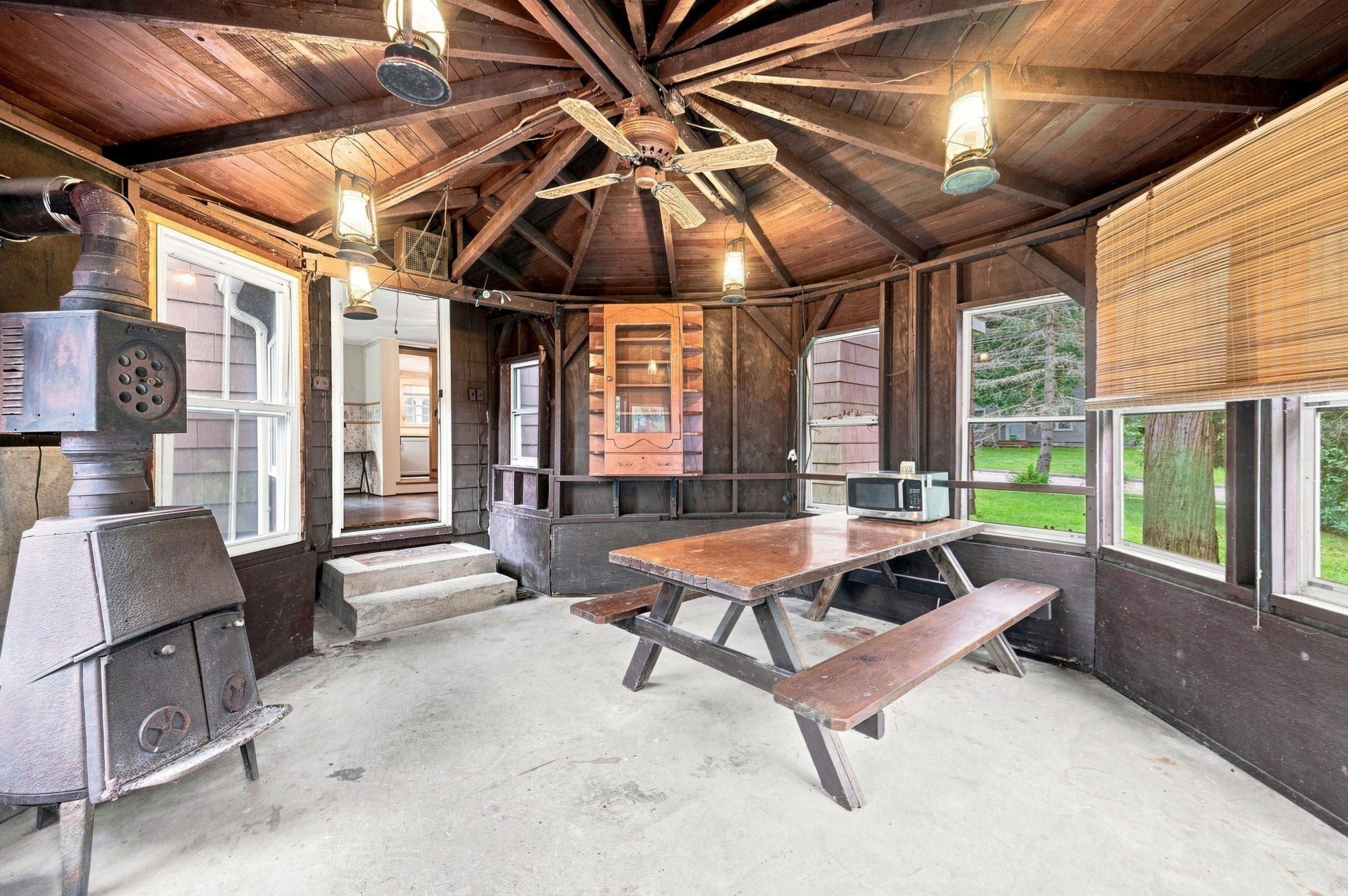 66 Charlton St, Oxford, MA Photo #6