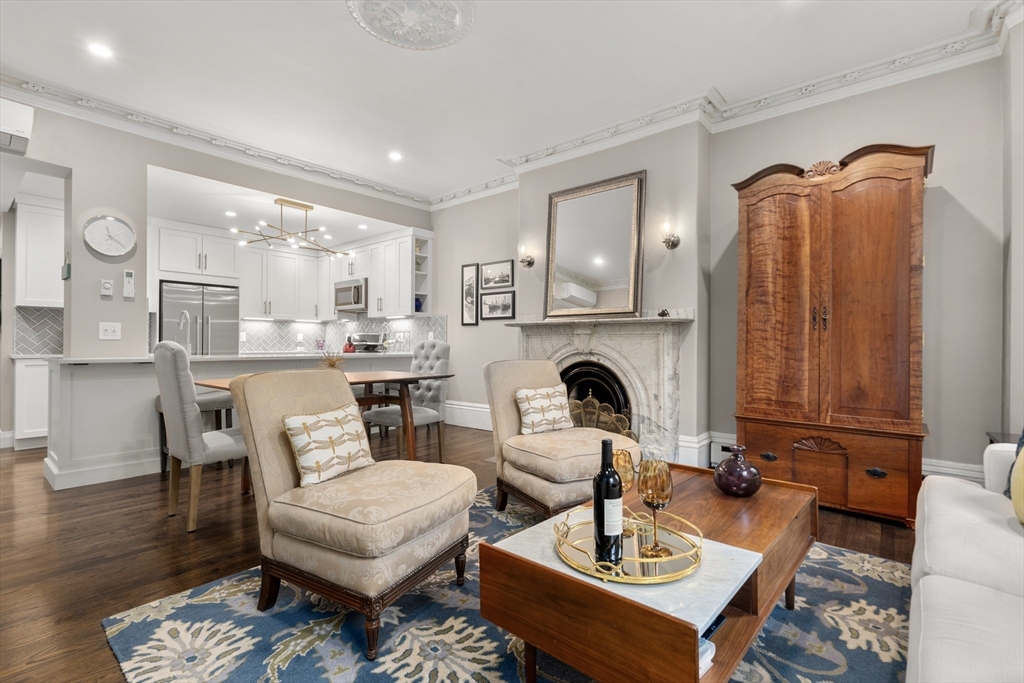 94 Waltham St 4