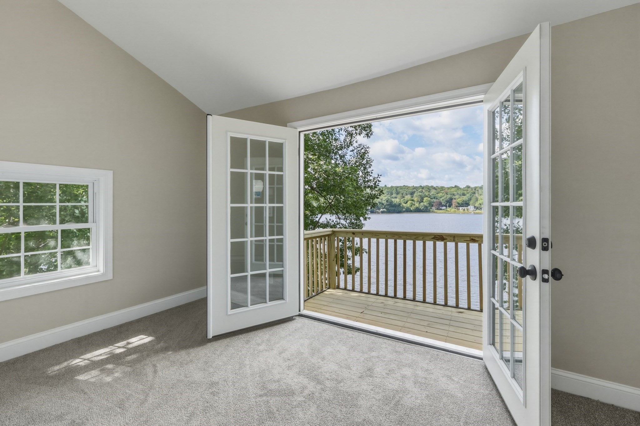 73 Cubles Dr, Brimfield, MA Photo #17