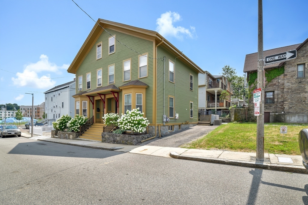 49-51 Norfolk St