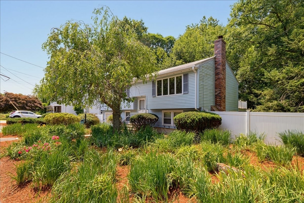 179 Fox Hill Rd