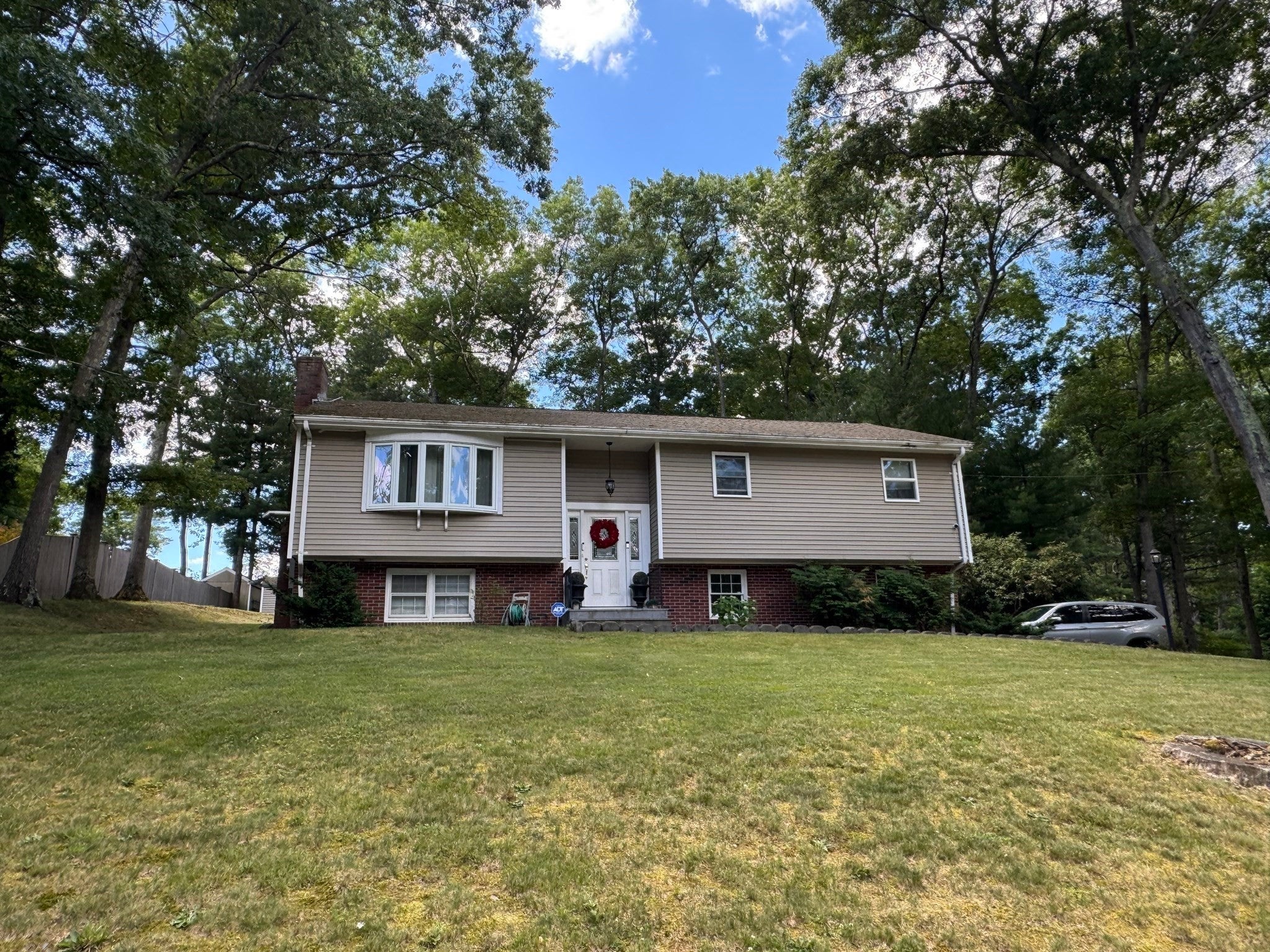 149 Thurber Ave
