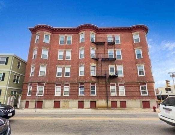 526 Western Ave #7, Lynn, MA, 526 Western Ave #7, Lynn, MA Photo #2