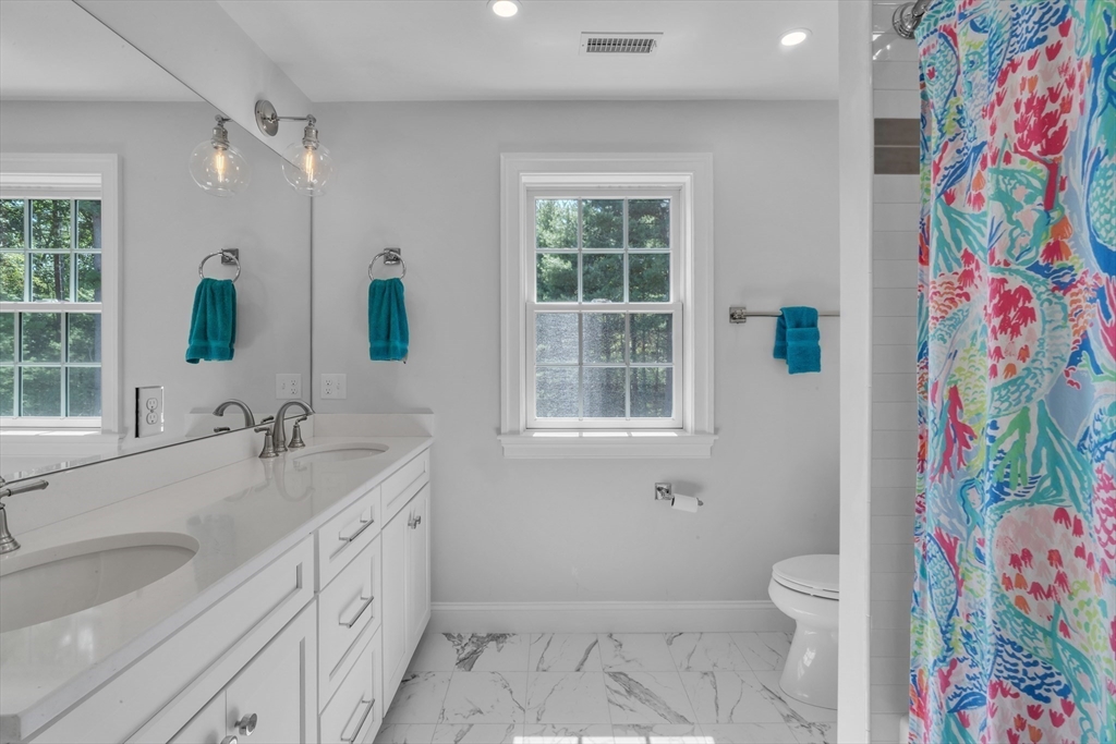 Millis, Massachusetts 02054, United States, 4 Bedrooms Bedrooms, ,4 BathroomsBathrooms,Residential,Active,195393