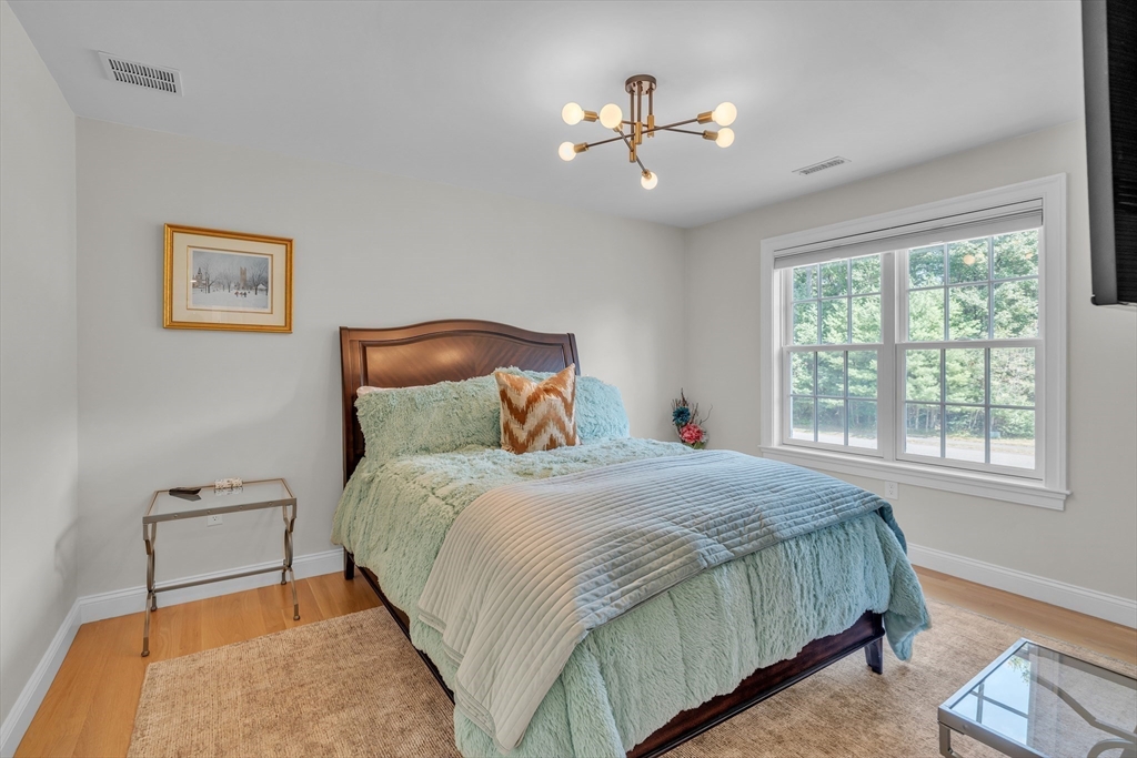 Millis, Massachusetts 02054, United States, 4 Bedrooms Bedrooms, ,4 BathroomsBathrooms,Residential,Active,195393