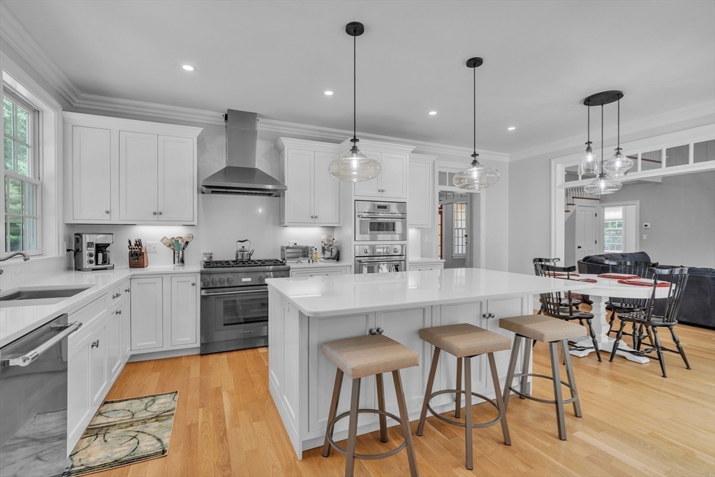 Millis, Massachusetts 02054, United States, 4 Bedrooms Bedrooms, ,4 BathroomsBathrooms,Residential,Active,195393