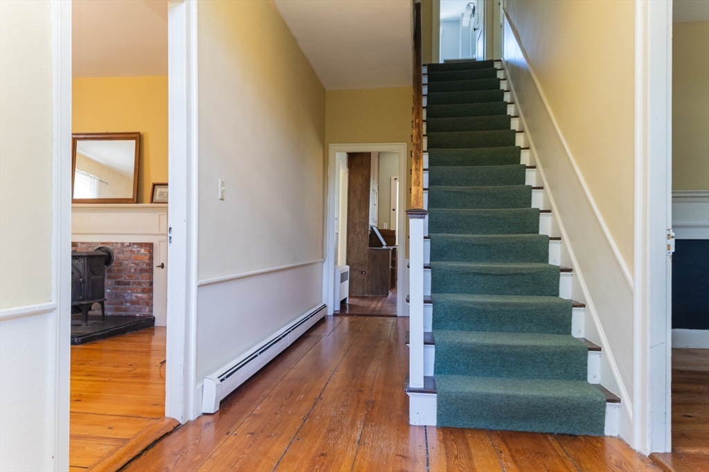14 Baldwinville Road