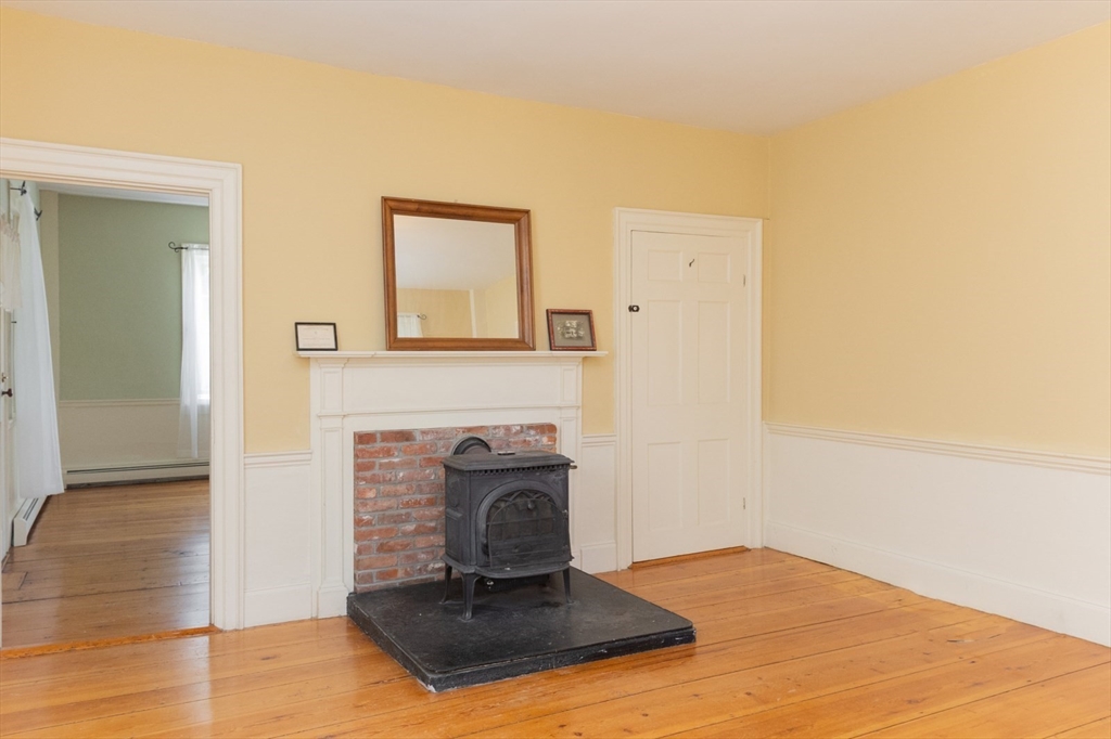14 Baldwinville Road