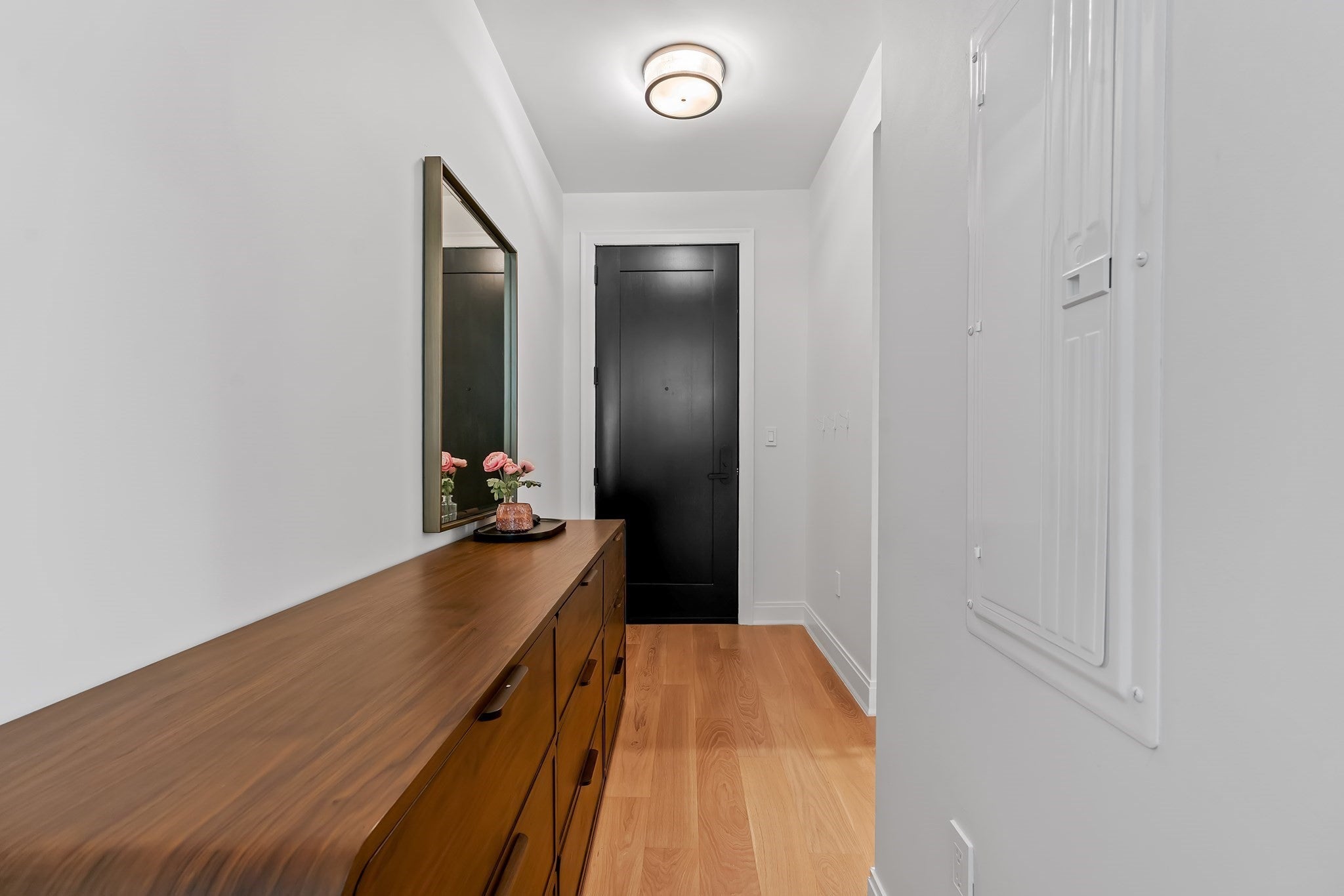 100 Linden St #109, Wellesley, MA, 100 Linden St #109, Wellesley, MA Photo #9