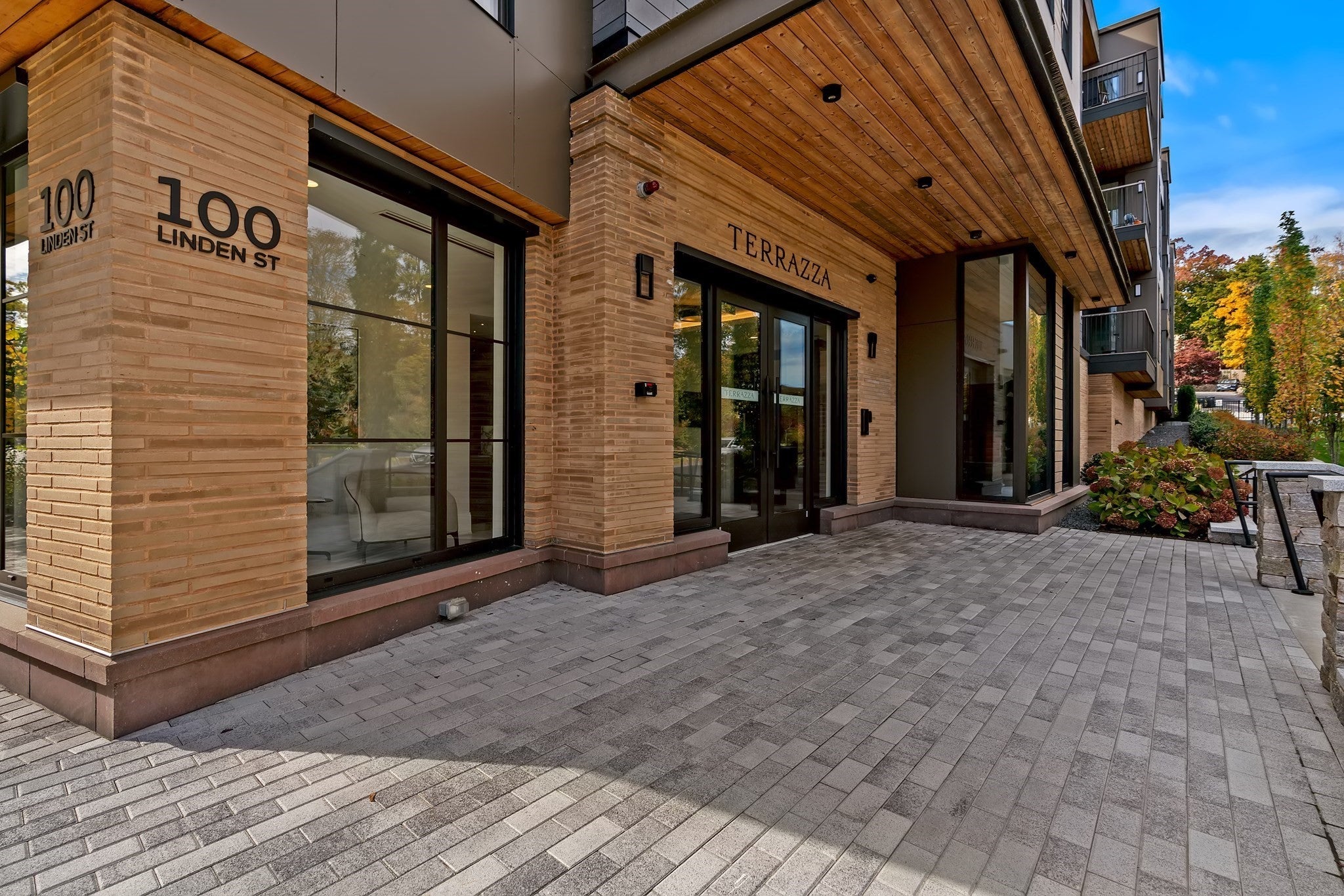100 Linden St #109, Wellesley, MA, 100 Linden St #109, Wellesley, MA Photo #1