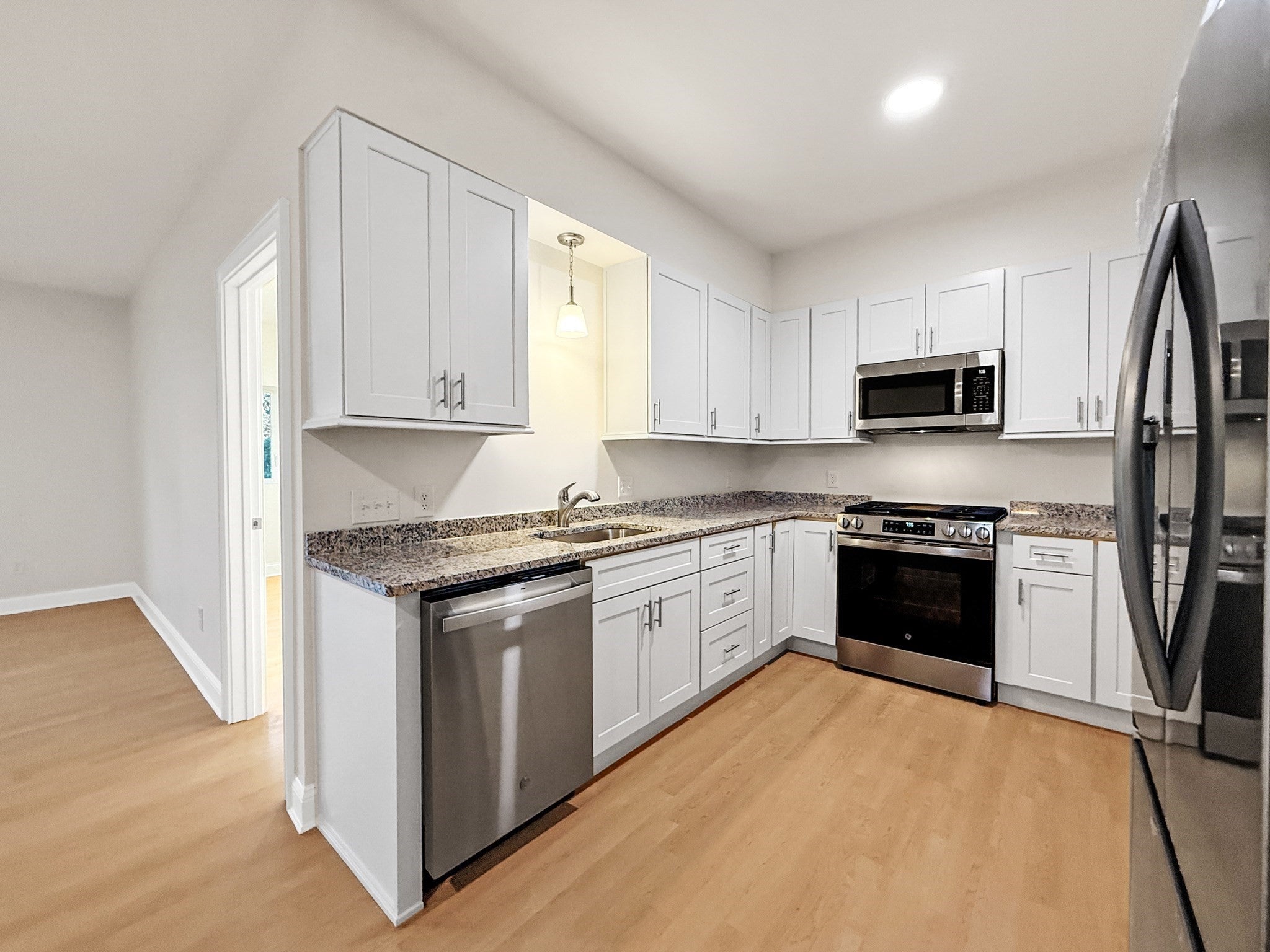 Photo of 10 Franklin Ave, Revere, MA