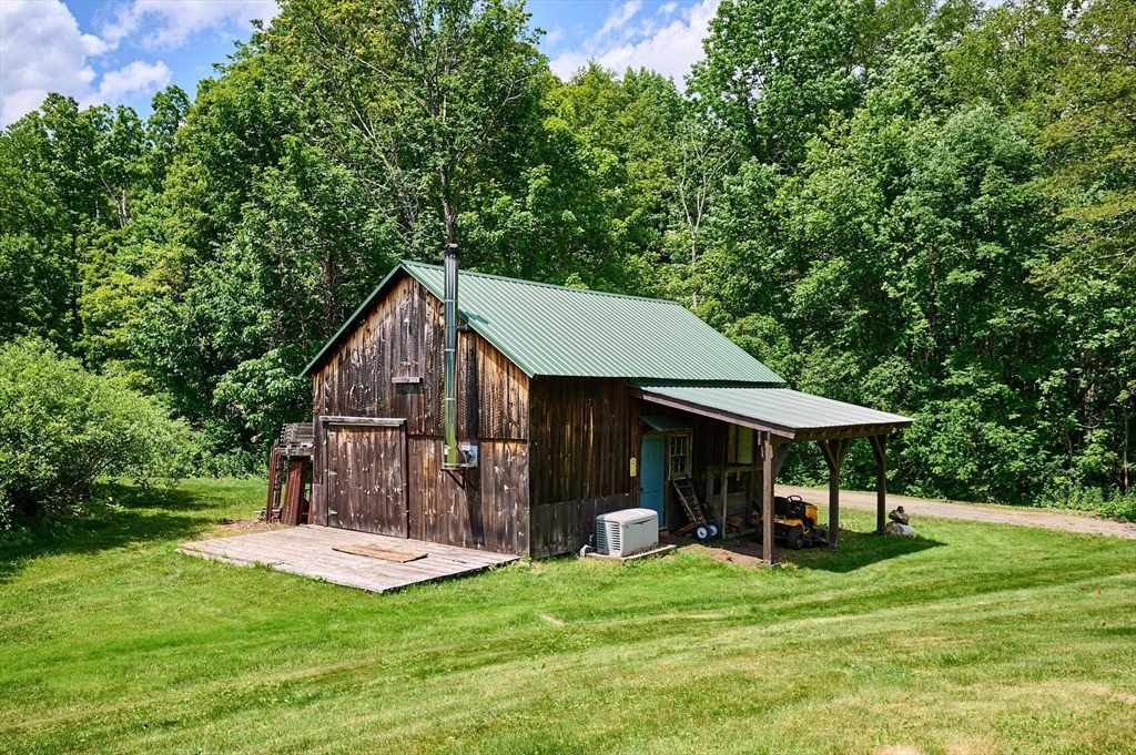 40 Whately Glen Road