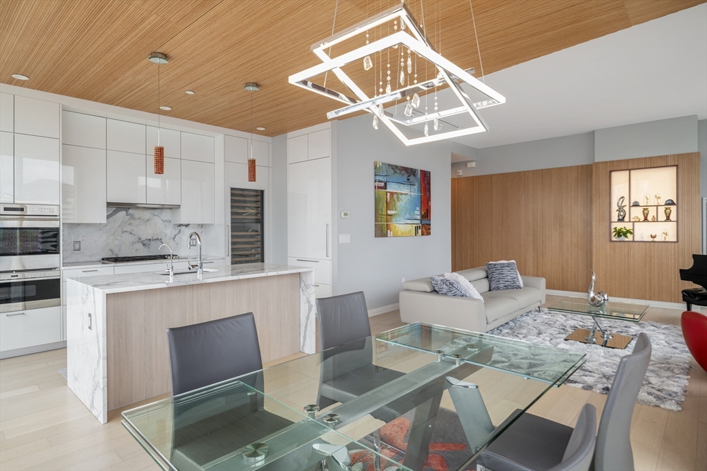 1 Franklin Street 3808