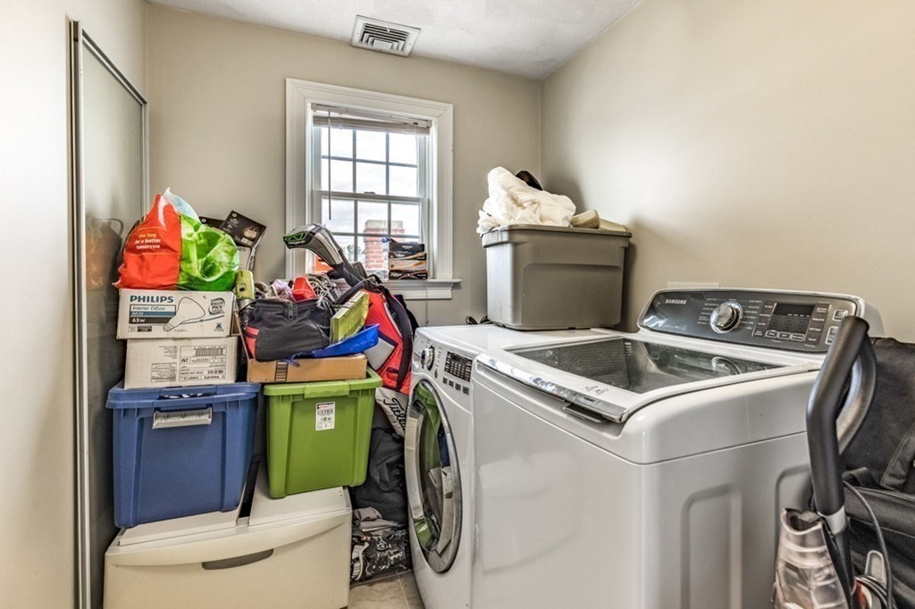876 Shirley St #2, Winthrop, MA Photo #31