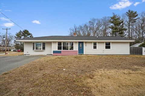 Photo of 110 Lisa Ann Dr, Bellingham, MA 02019 (MLS # 73468019)