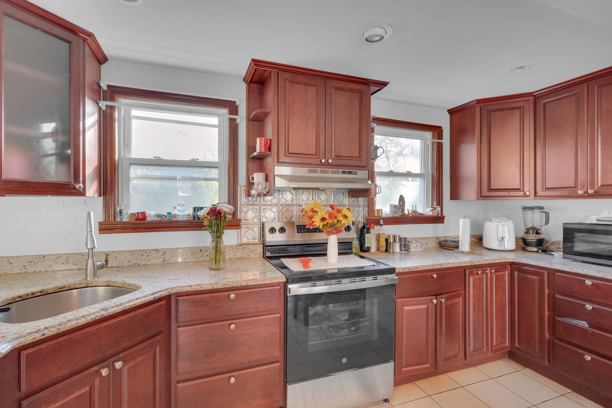 156 Dorchester St, Worcester, MA, 156 Dorchester St, Worcester, MA Photo #12
