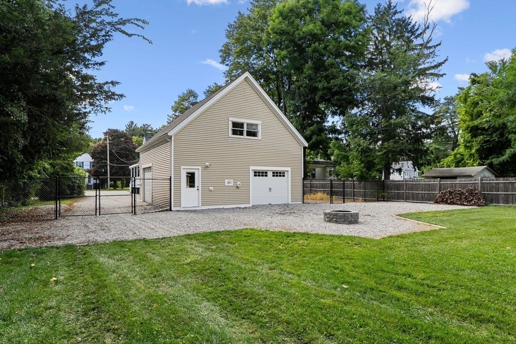 352 Plymouth St, Abington, MA Photo #32