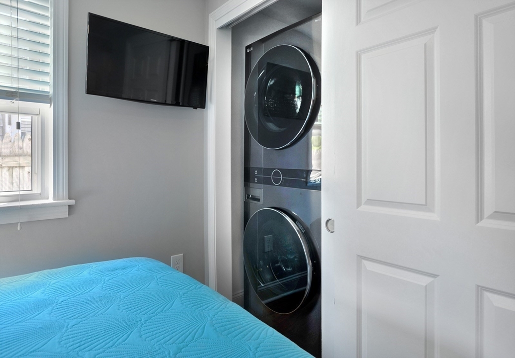 9 G St, Hull, MA Photo #20